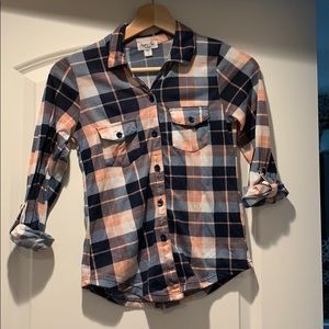 Girls plaid button down shirt.  Navy/pink size 10